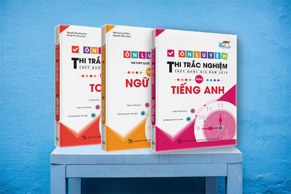 Combo-ÔN-LUYỆN-THI-TRẮC-NGHIỆM-THPT-QUỐC-GIA-NĂM-2019-Môn-Văn---Toán---Anh